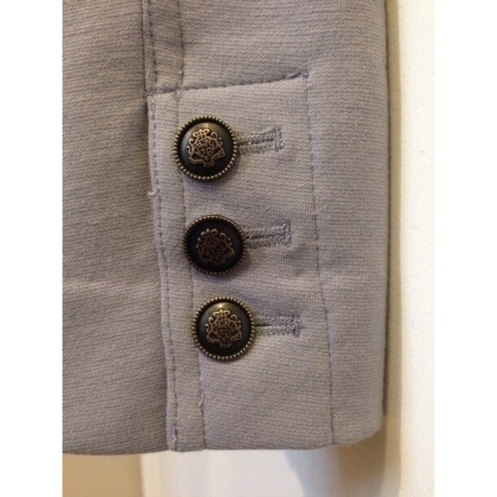 Jockey Coral Trim Grey Blazer - Picture 3 of 4